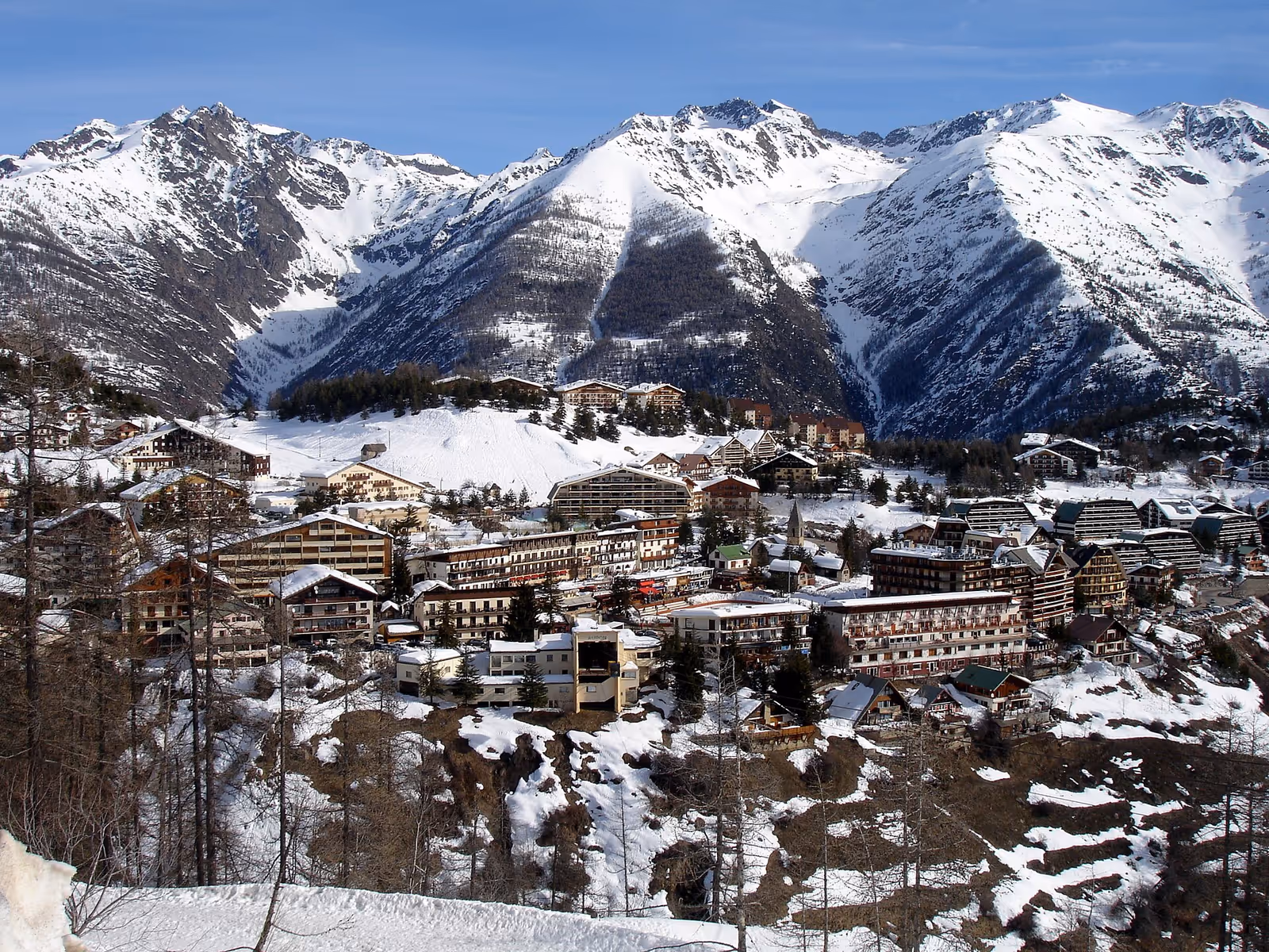 Auron Saint-Etienne-de-Tinée ski resort