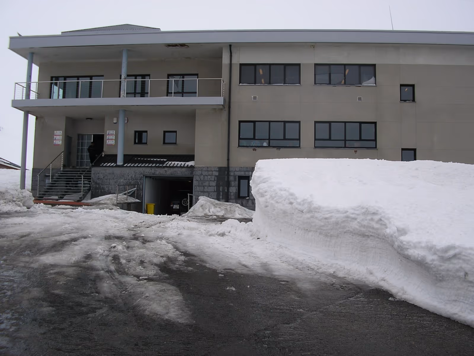 Estación Invernal y de Montaña San Isidro (Sector Cebolledo y Requejines) ski resort