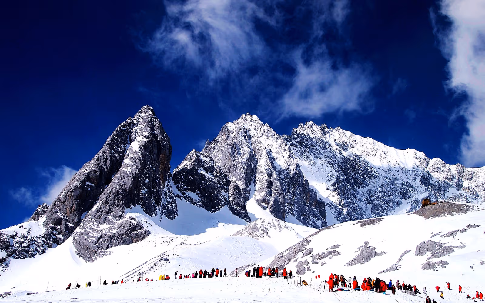 Jade Dragon Mountain ski resort