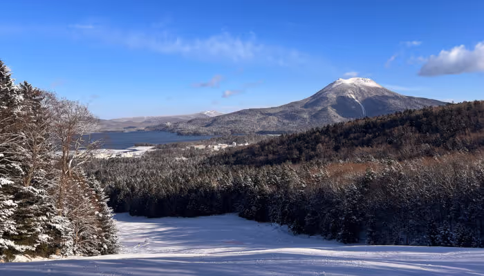 Kokusetsu Akankohan (国設阿寒湖畔) ski resort