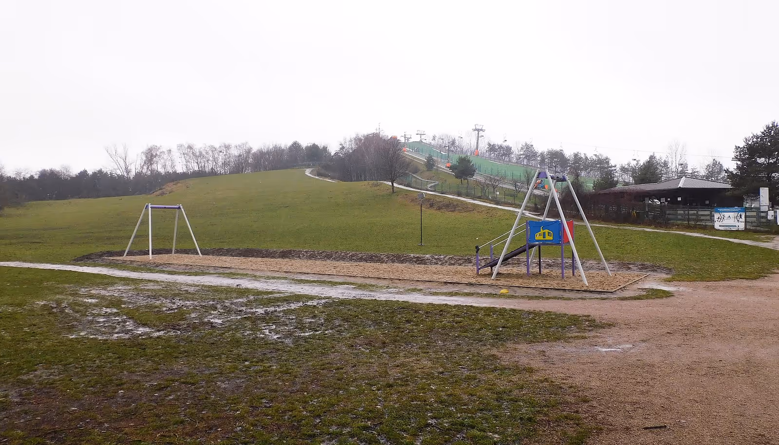 Park Szczęśliwice ski resort