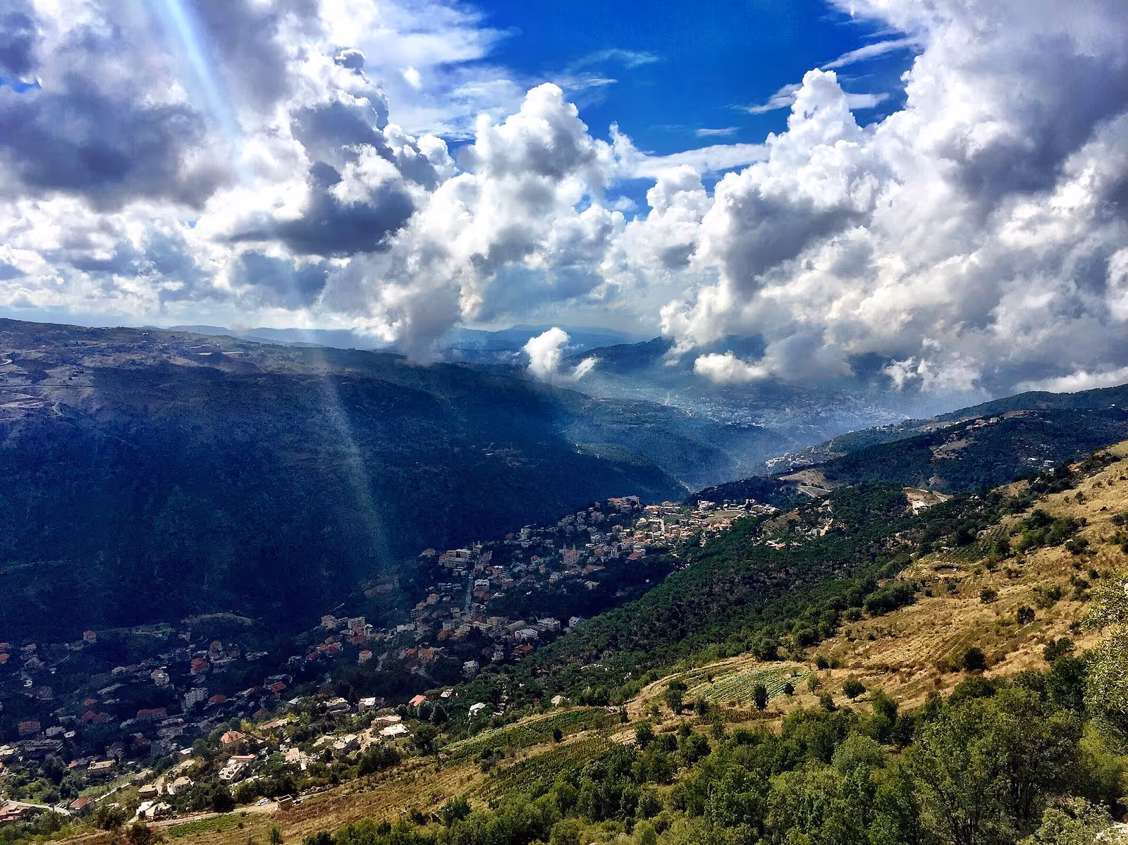 Qanât Bakîch, Qanat Bakish ski resort
