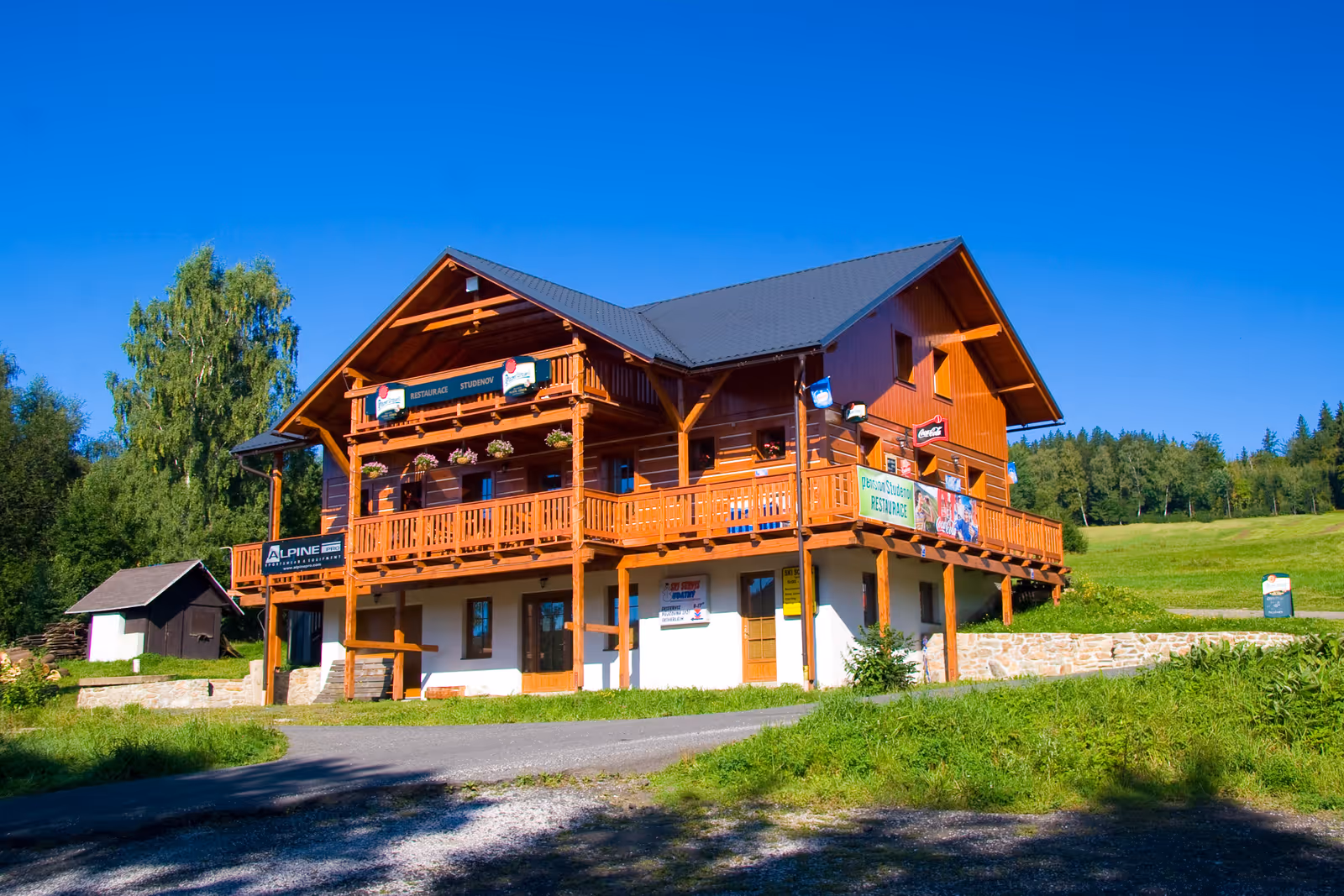 Skiareál Studenov ski resort